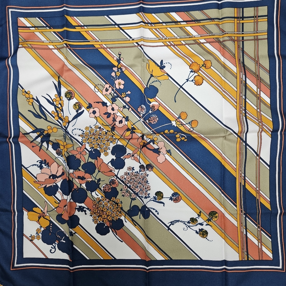 Symphony scarf, multi floral